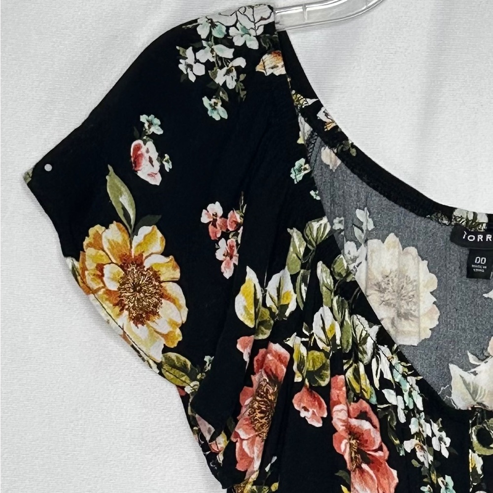 Torrid Black Floral Babydoll Top Off Shoulder Crepe Cottagecore Boho Sz 00 M/L - Picture 8 of 9